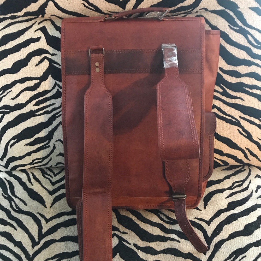 Rustic Town Genuine Leather Backpack - Picture 8 of 8